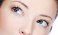 Get a shiny face in two minute